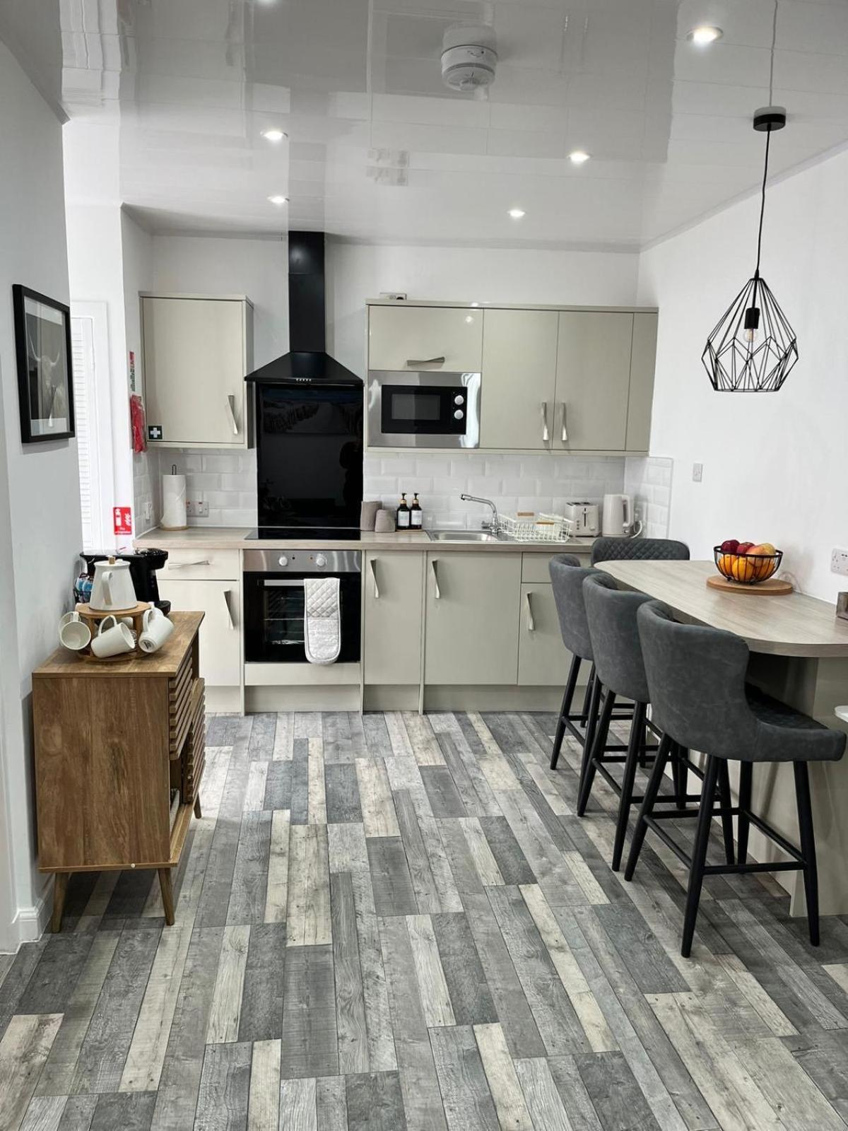 39 Wells Street Apartment Інвернесс Екстер'єр фото
